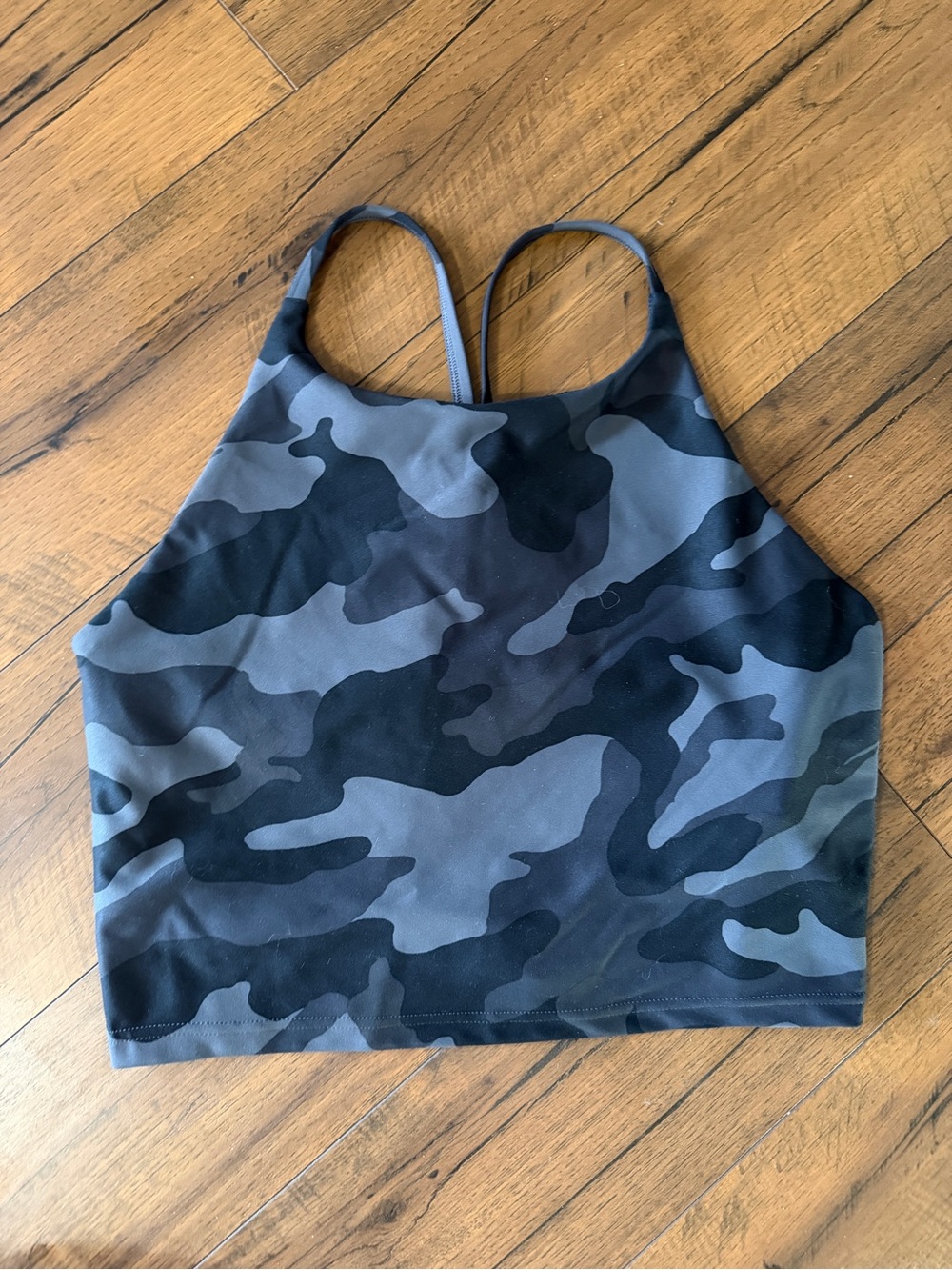 Old Navy Women's Camo Long Line Sports Bra Top